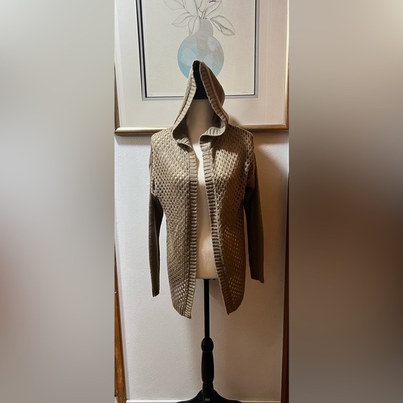 Love by design cardigan - Picture 1 of 4